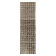 Marokkanischer Läufer von Rug & Kilim in braunen und grauen High-Low-Streifen