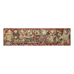 Tapis de couloir chinois ancien rouge avec photos d'opéra  Rug & Kilim