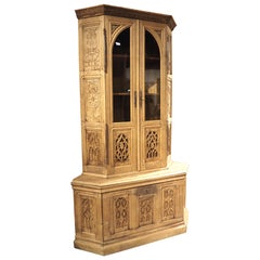 19th Century French Caved Oak Corner Cabinet Vitrine with Period Gothic Panels