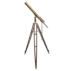 Antico esemplare inglese "Broadhurst Clarkson & Co." Telescopio su supporto, CIRCA 1910-1920.