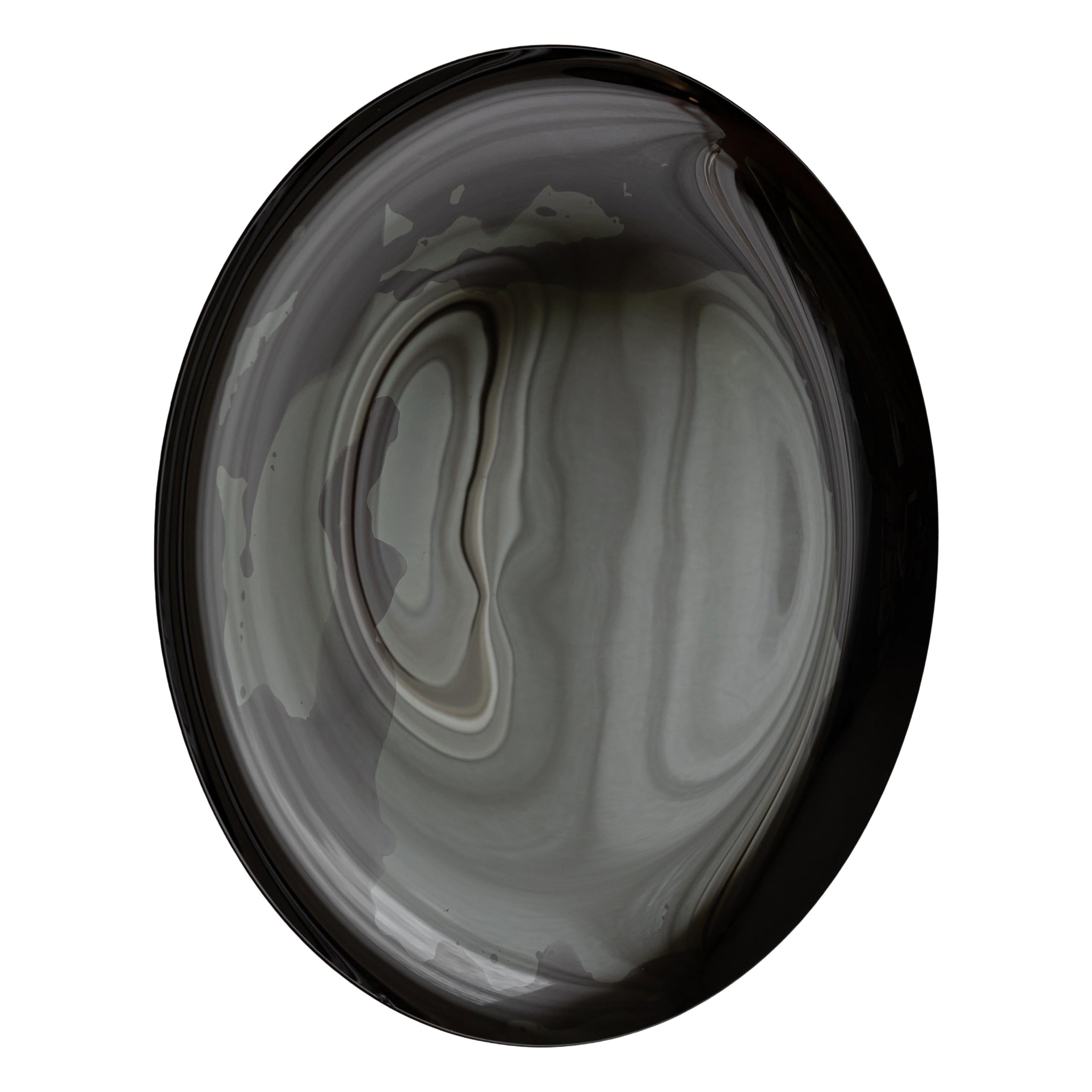 Specchio da parete Dark Ghost di OOM Contemporary Glass