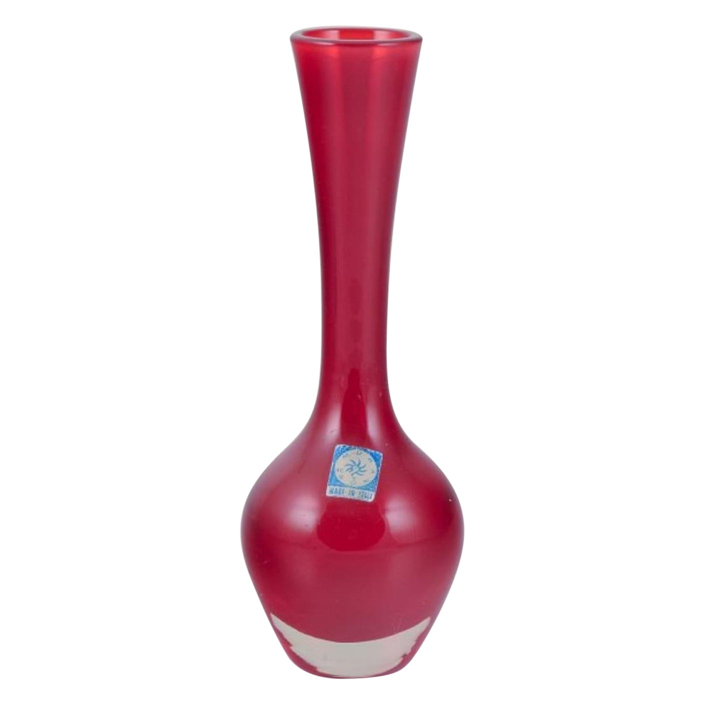 Murano, Italia. Vaso in vetro artistico in vetro trasparente e rosso. Circa anni '60.