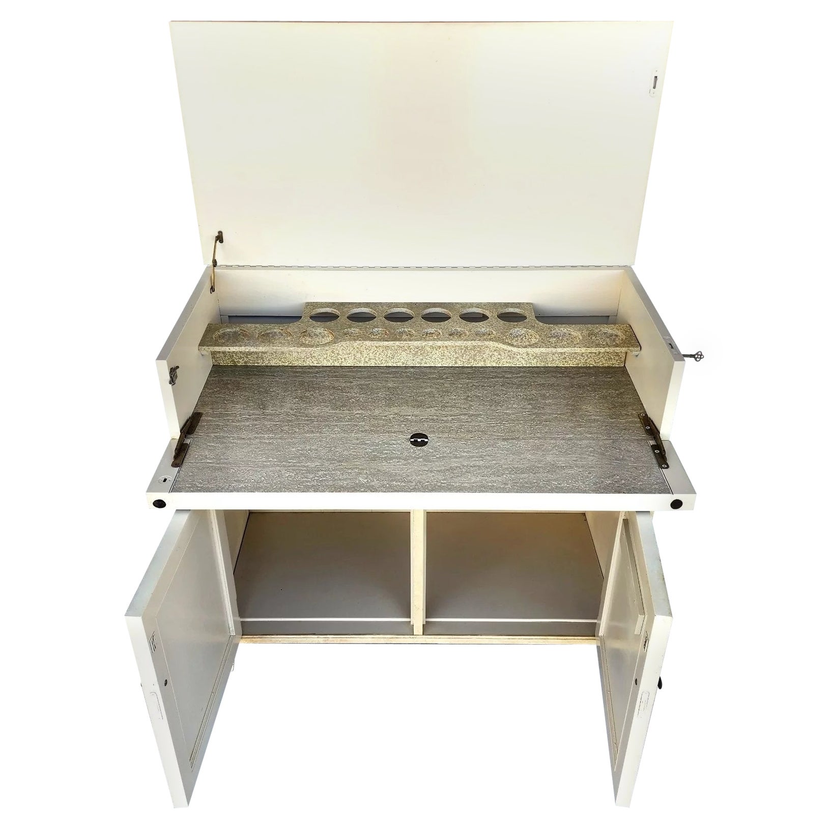 Dry Barelemente im Vintage-Stil von Davis Cabinet Co