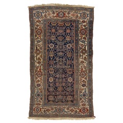 Antiker Bidjar Scatter-Wollteppich in Marineblau, Allover