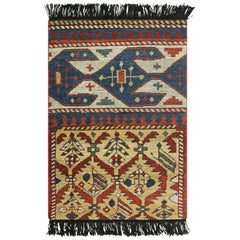 Alfombra de estilo Kuba caucásico de Rug & Kilim en dorado, rojo y azul con motivos geométricos