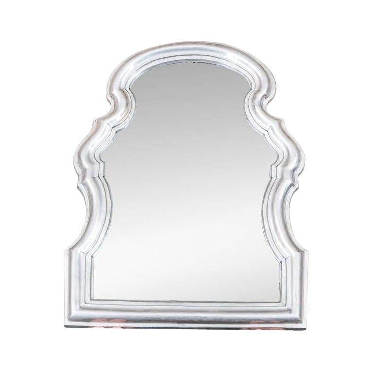 Miroir baroque continental du 18ème siècle avec cadre en argent en vente