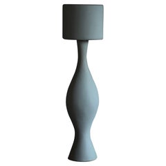 20. Jahrhundert Weiße Keramiklampe und Schirm