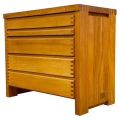 Pierre Chapo Model R09A Chest of drawers with five drawers. Solid Elm wood 1965.
