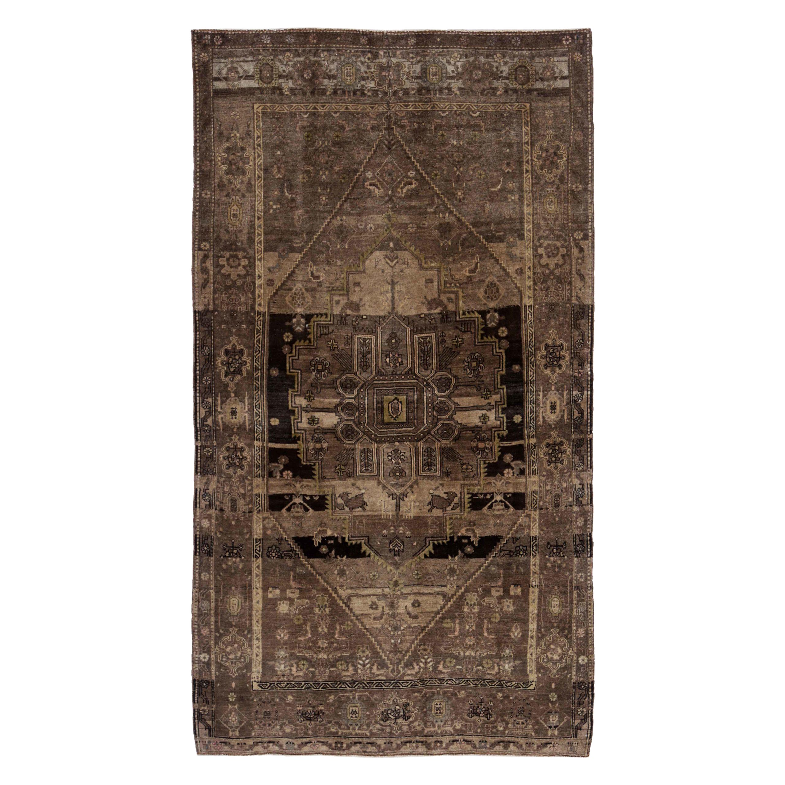 Persian Bijar Small Rug - Wool Brown Ivory Design - 91585 For Sale