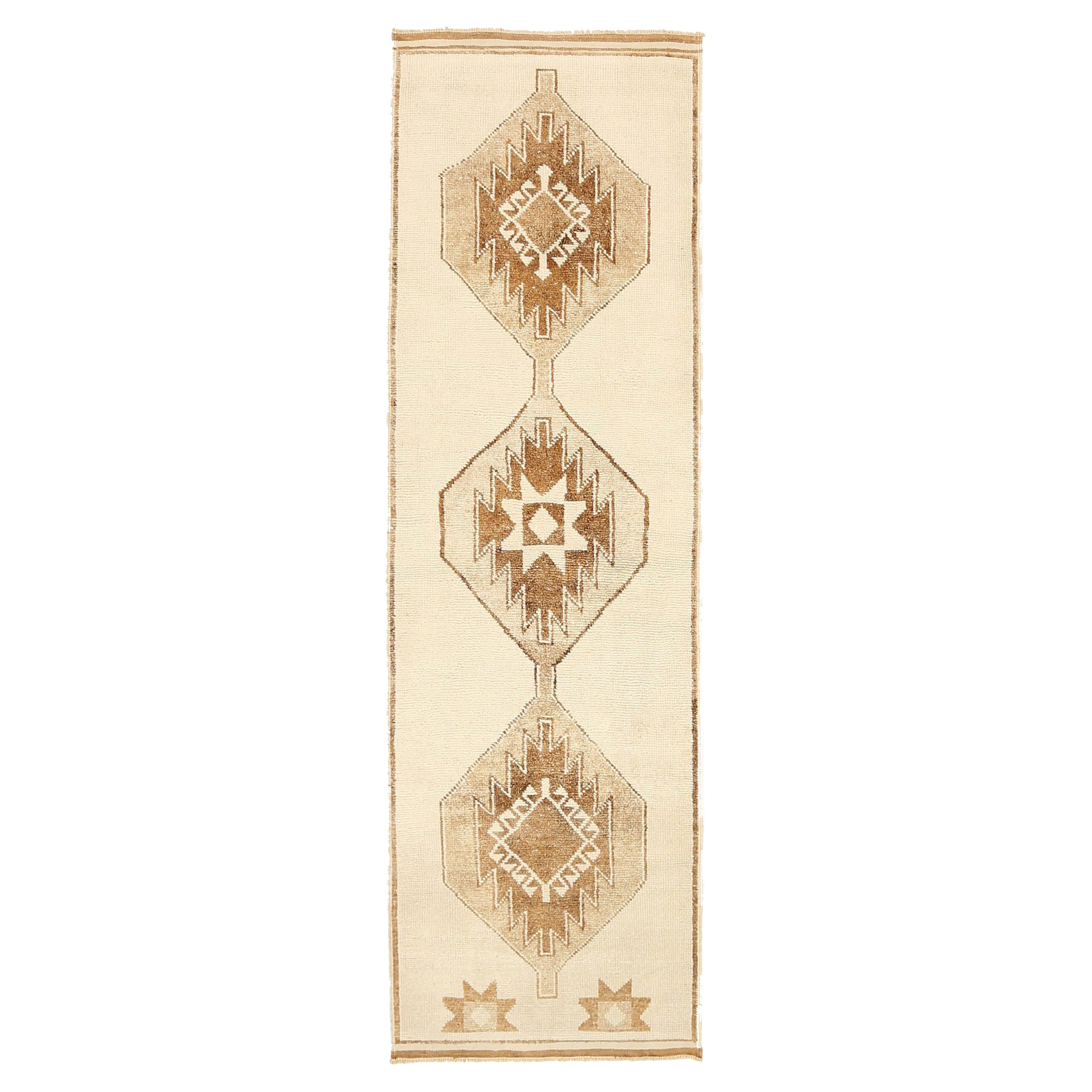 Turkey Anatoly Runner Rug Circa 1940 - Wool Brown Ivory Design - 92532