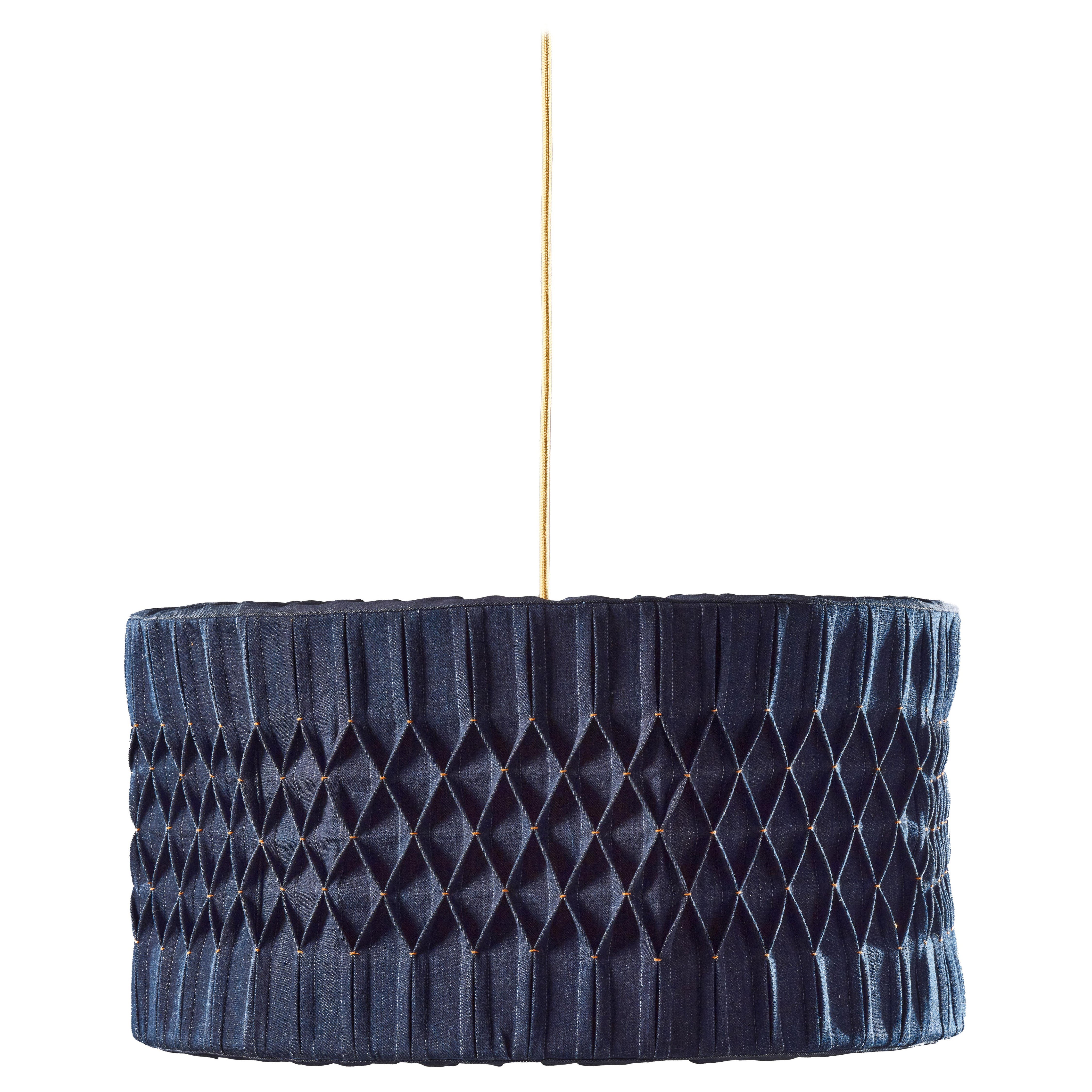 Lampe suspendue Pretty Denim Pleat par SKRYTA