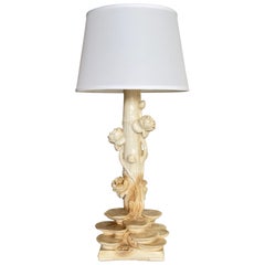 Lámpara de sobremesa escultural monumental de mediados del siglo XX Regency Lily Pad Manner of Ser