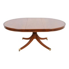 Tavolo da pranzo in stile Baker Furniture in mogano a bande georgiane e palissandro