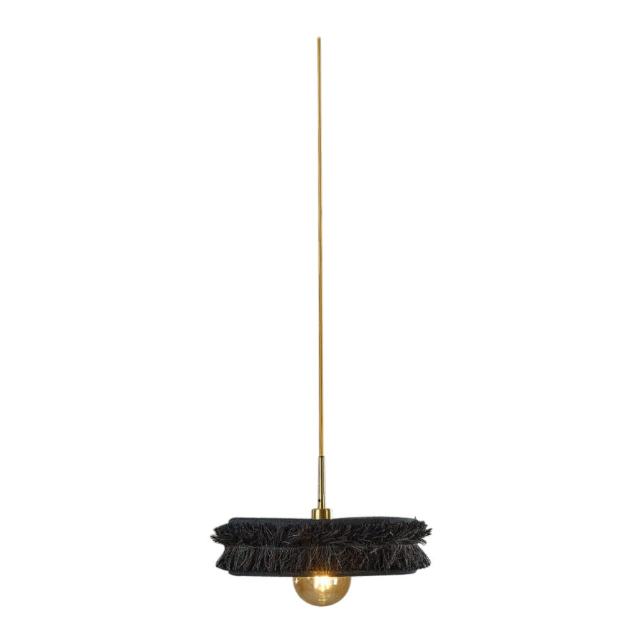 Lampada a sospensione Saturnus Black di SKRYTA