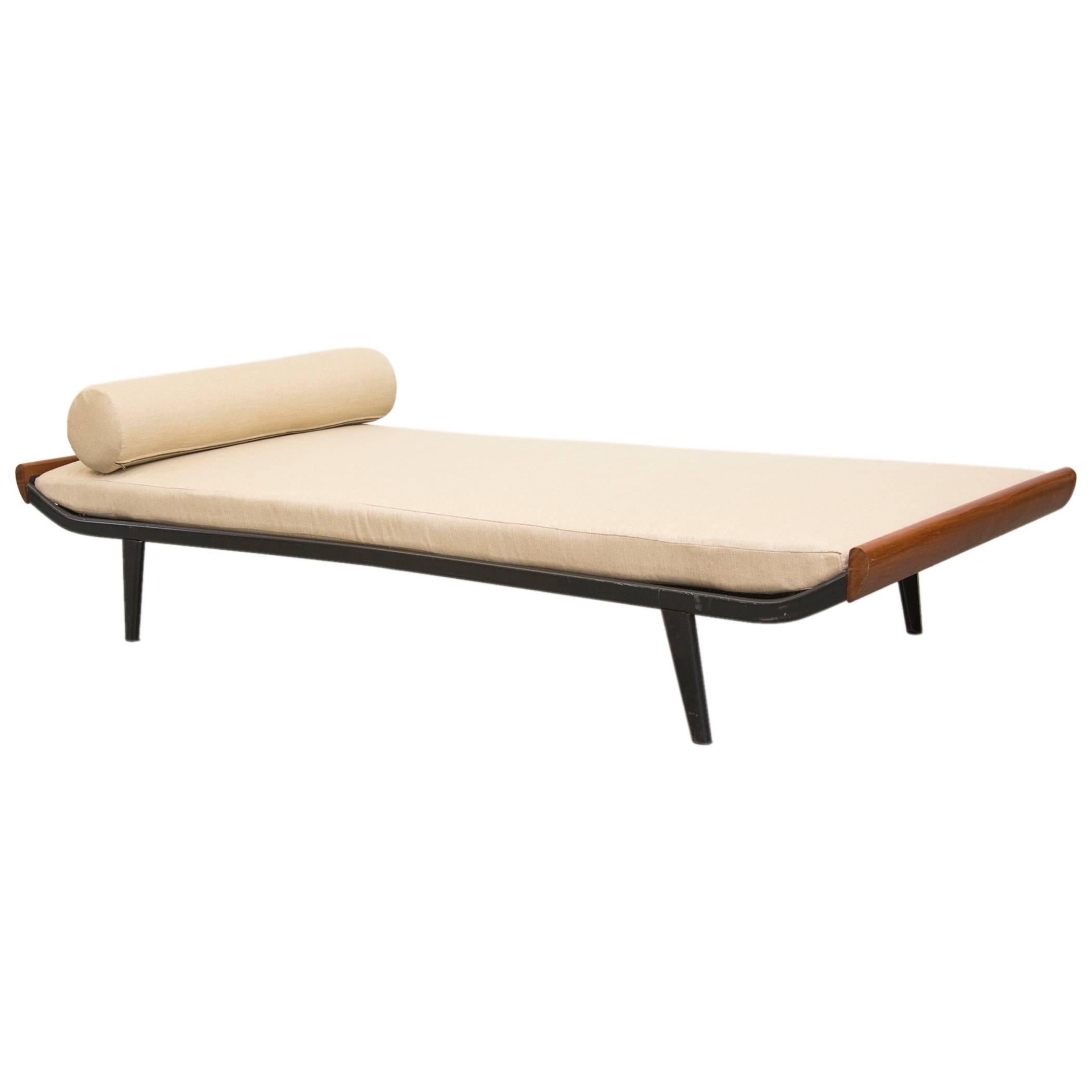 A.R. Cordemeijer "Cleopatra" Day Bed for Auping