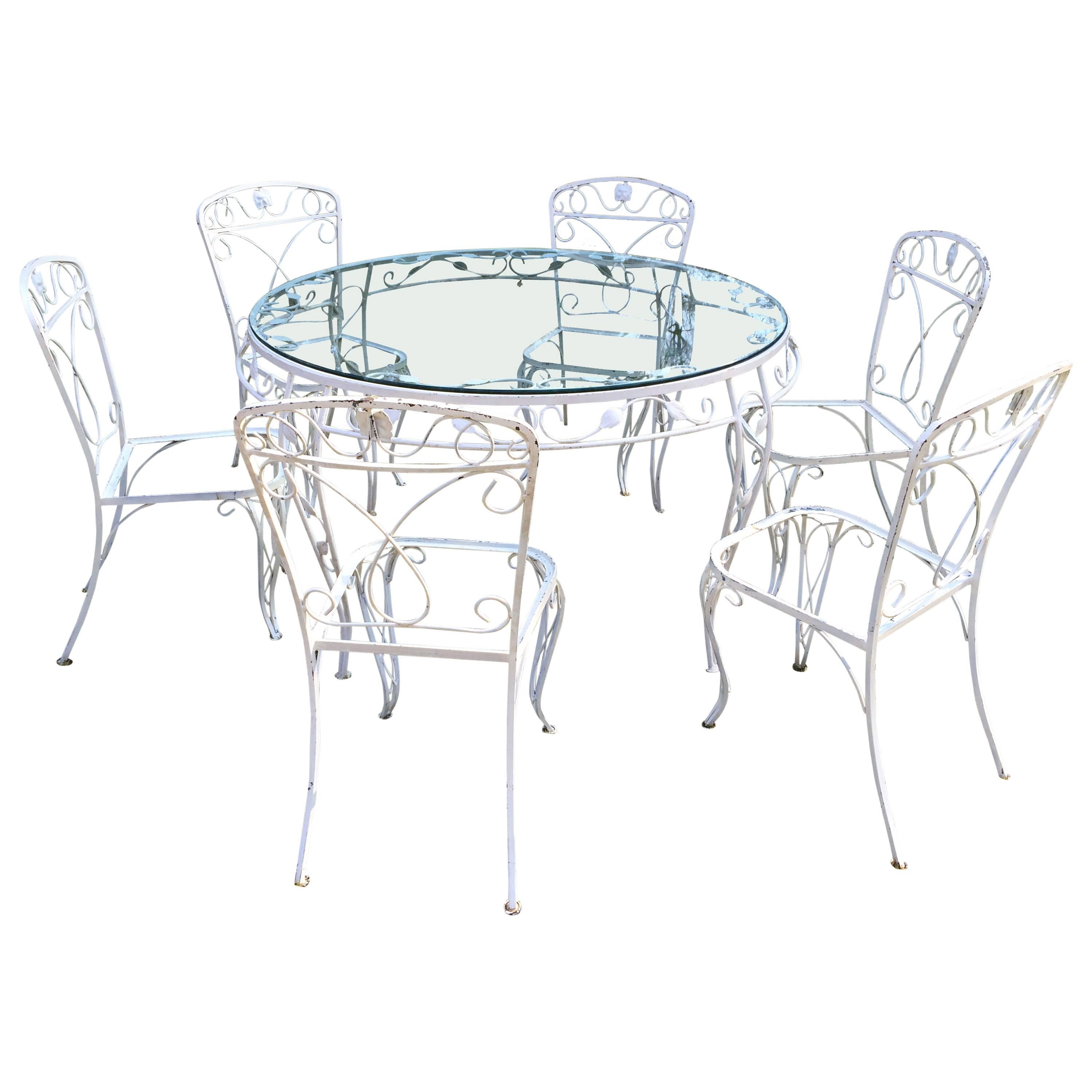 Iron Garden Furniture Set Round Table and Six Chairs For Sale