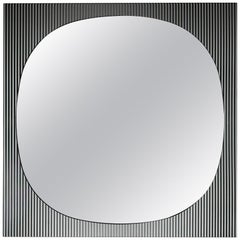 Linee su specchio quadrato