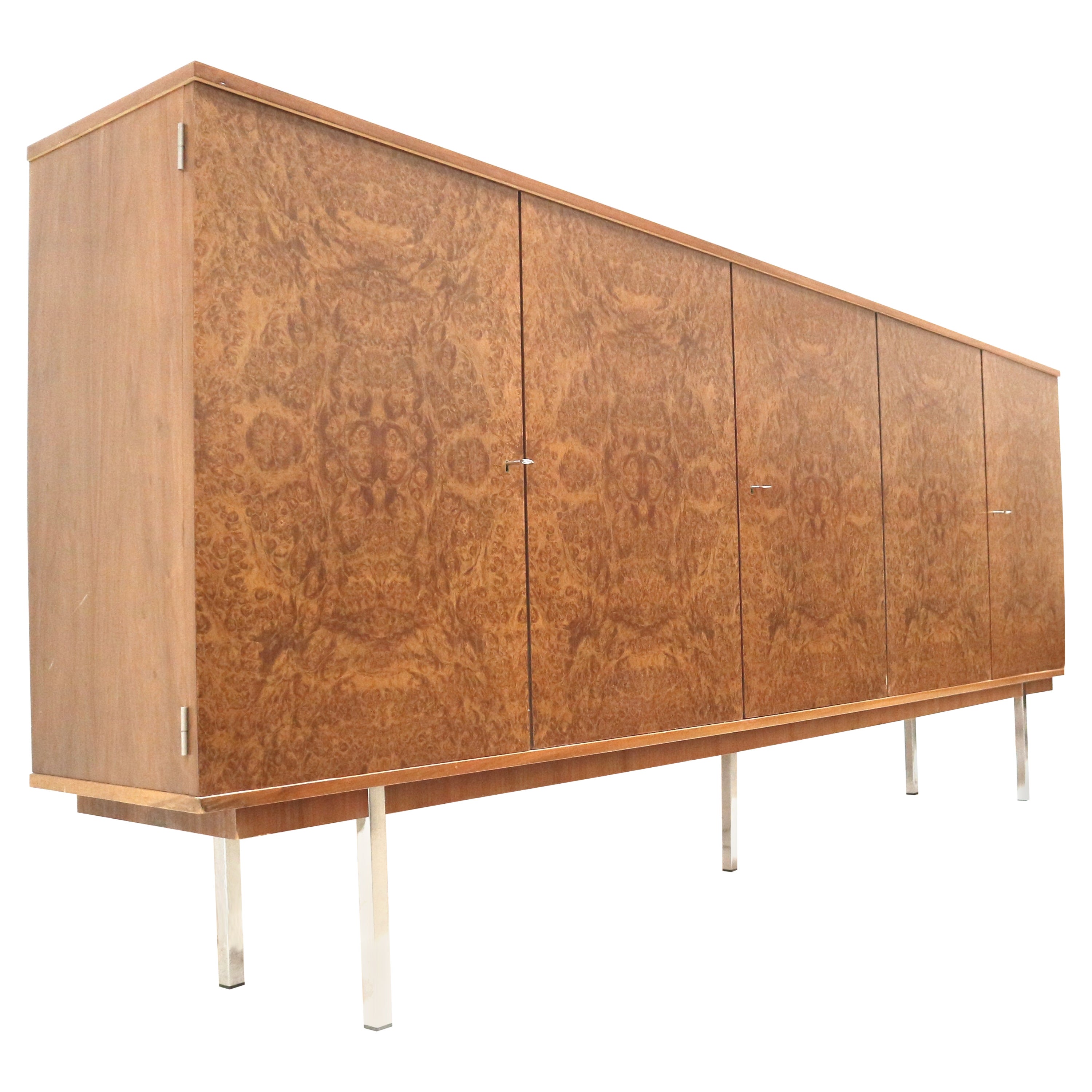 XXL buffet / highboard vintage en ronce de noyer des années 60
