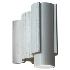 Short Single Corrugation Sconce / Wall Light avec spot en Gris Blanc