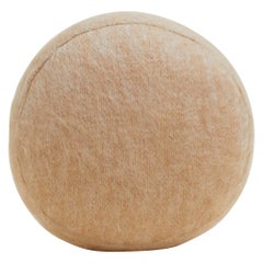 Coussin rond en mohair souple beige 45 cm
