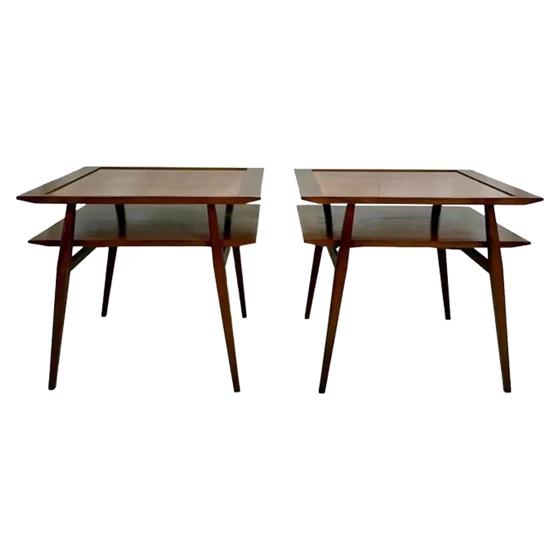 Tavolini in noce a più piani di Gio Ponti per M. Singer & Sons - una coppia