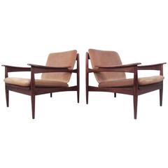 Pair of Mid-Century Danish Teak Lounge Chairs in the Style of Ib Kofod-Larsen 4