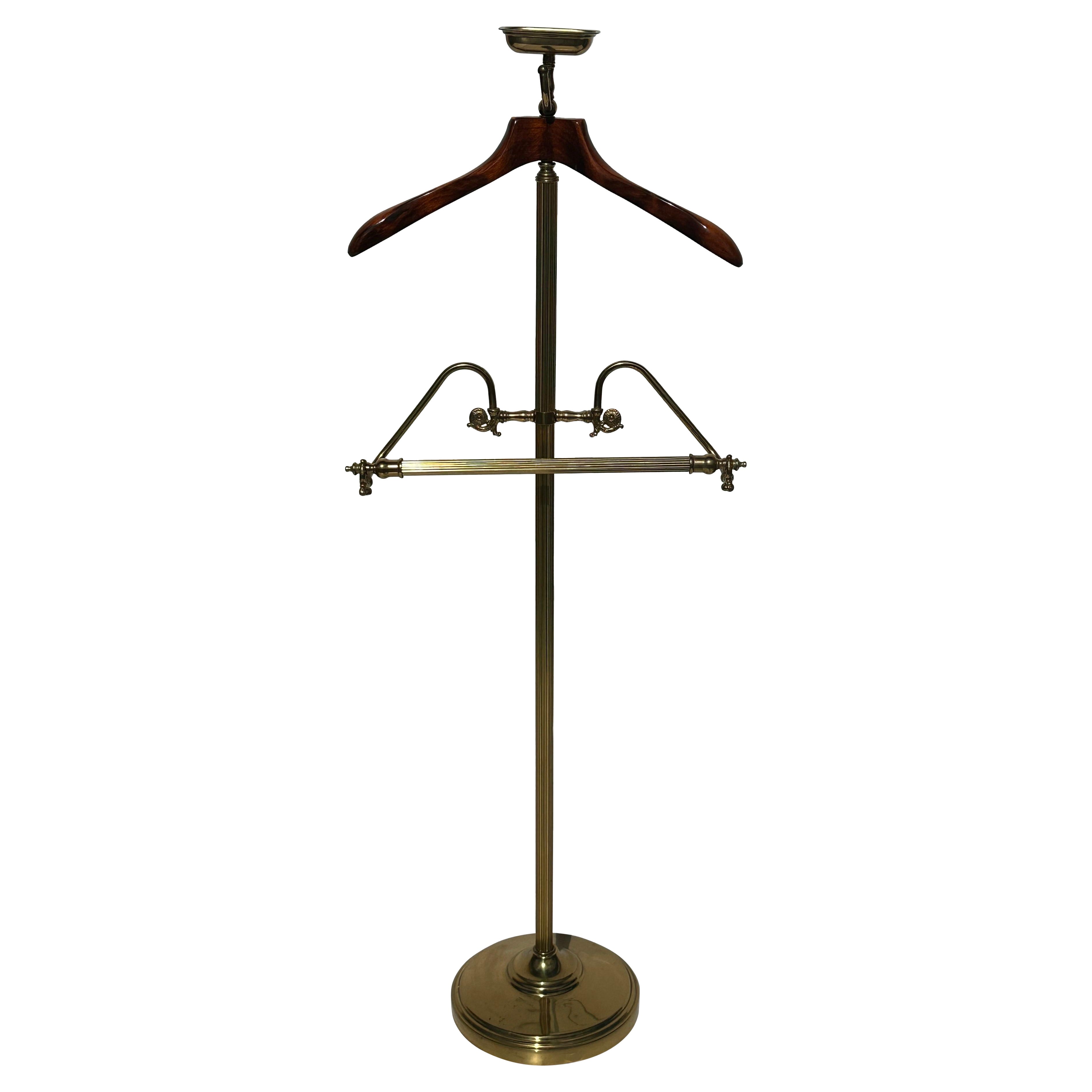 Brass Gentleman’s Vellet