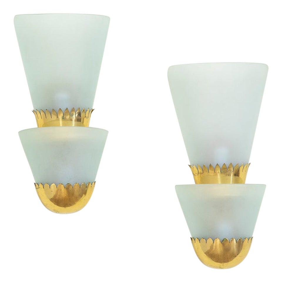20th Century, Pietro Chiesa Pair of Wall Lights 40s