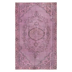 Alfombra turca vintage de 5x8 pies teñida de rosa para interiores modernos