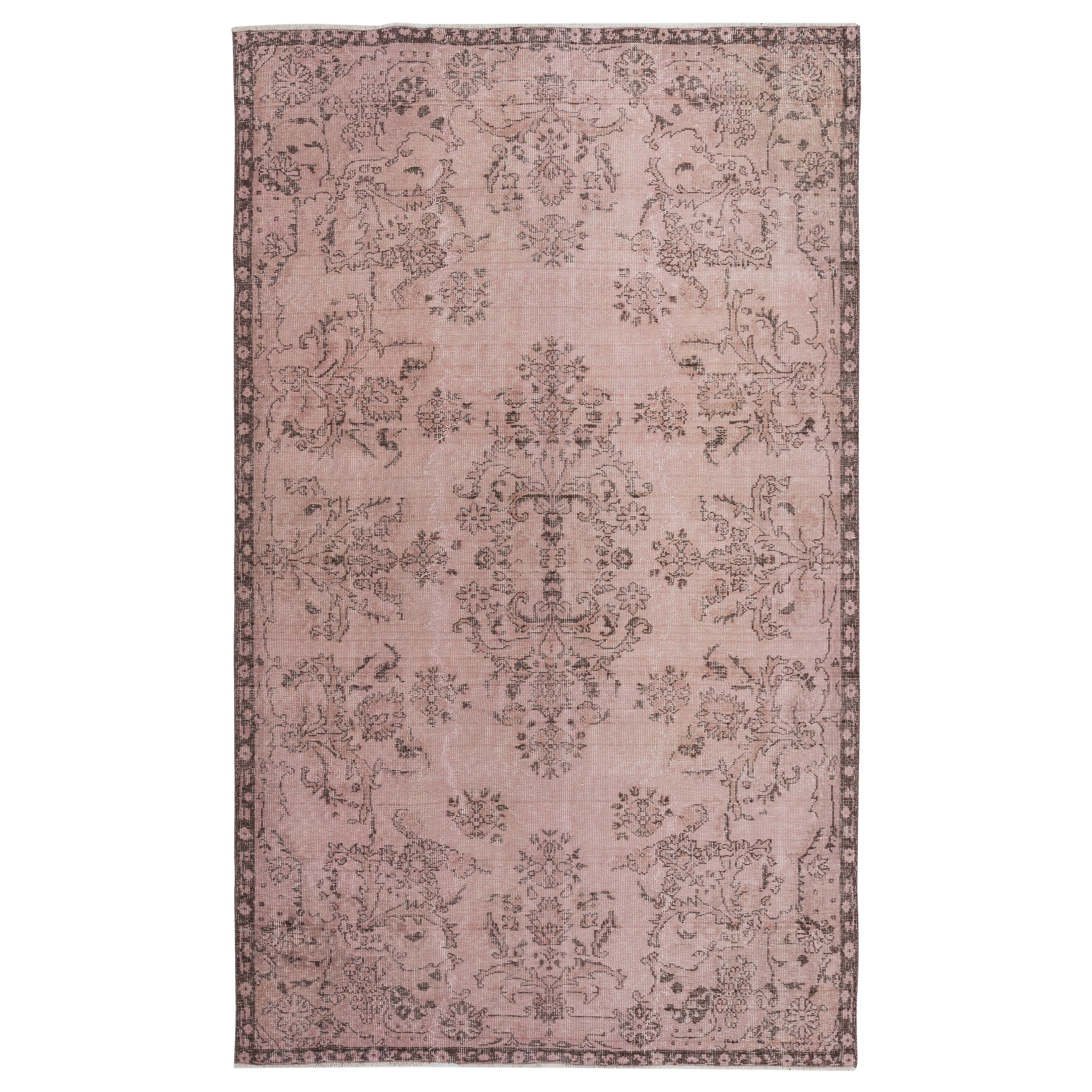 5.6x9 Ft Tapis turc vintage noué à la main teinté en rose 4 Modern Interiors