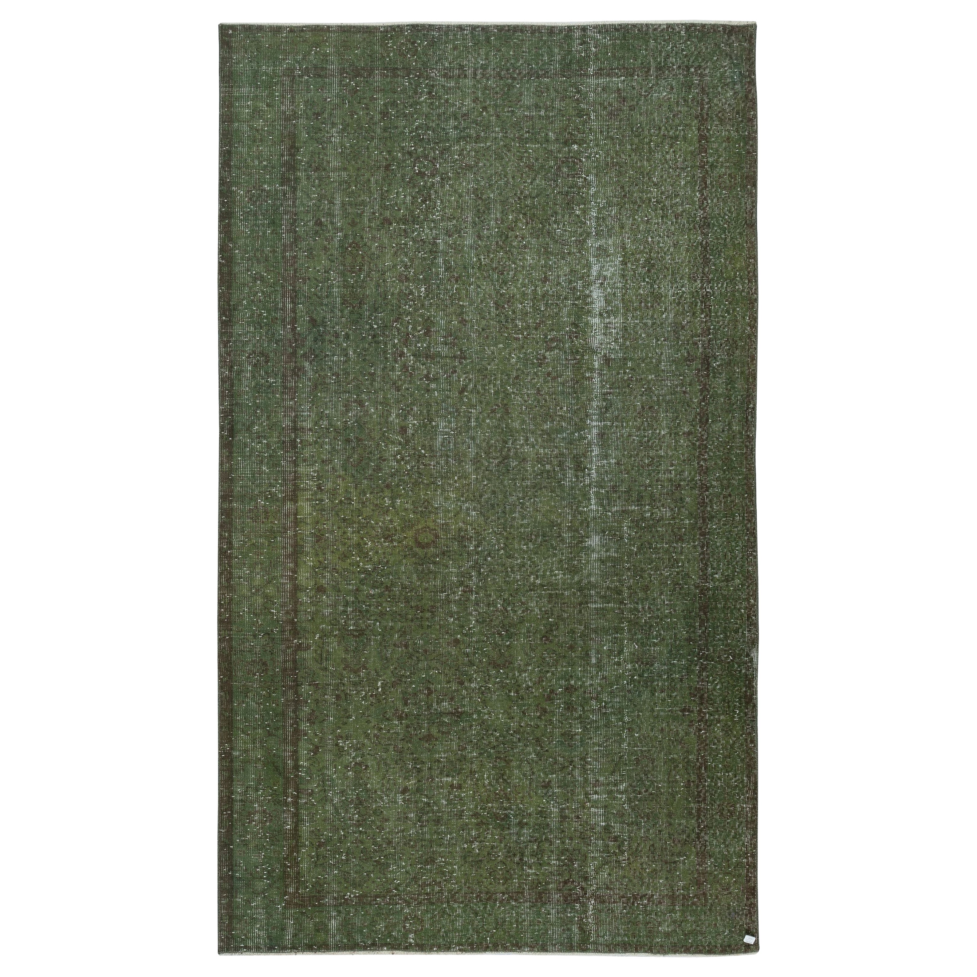 5.5x9.5 Ft Contemporary Hand-Knotted Turkish Wool Area Rugs (Tappeto di lana turca annodata a mano) in colore verde scuro in vendita