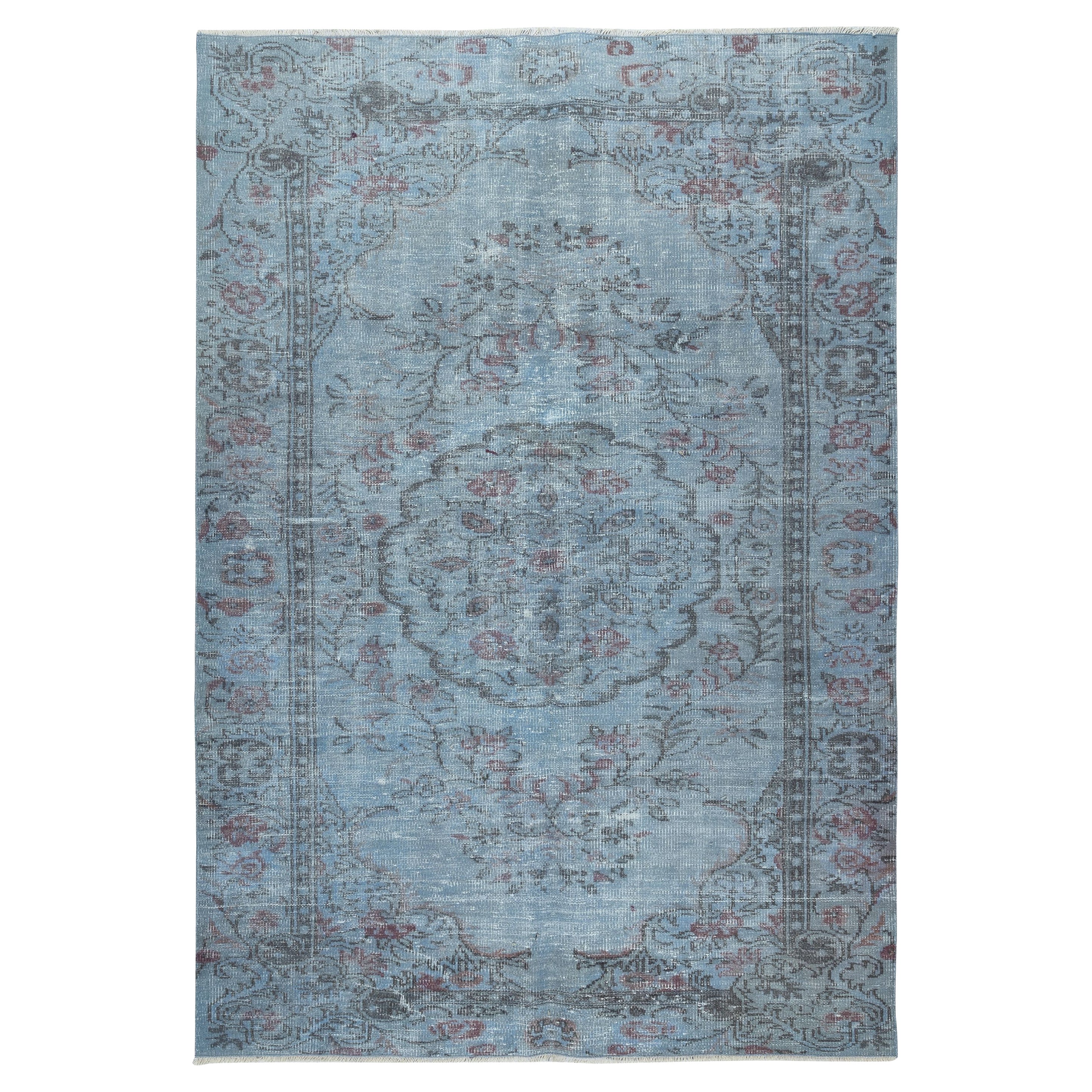 6x8.6 Ft Contemporary Handmade Turkish Wool Area Rug Over-Dyed in Light Blue (Tapis de laine turque surteint en bleu clair)
