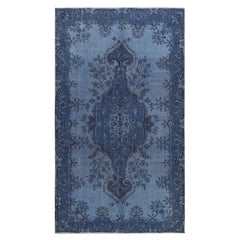 Tappeto per l'area con design a medaglione moderno 5.5x9.6 Ft in blu, annodato a mano in Turchia