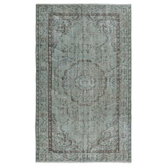 Türkischer 5.3x8.4 Ft Vintage-Teppich im Vintage-Stil, rot lackiert in blauer Farbe für moderne Inneneinrichtung
