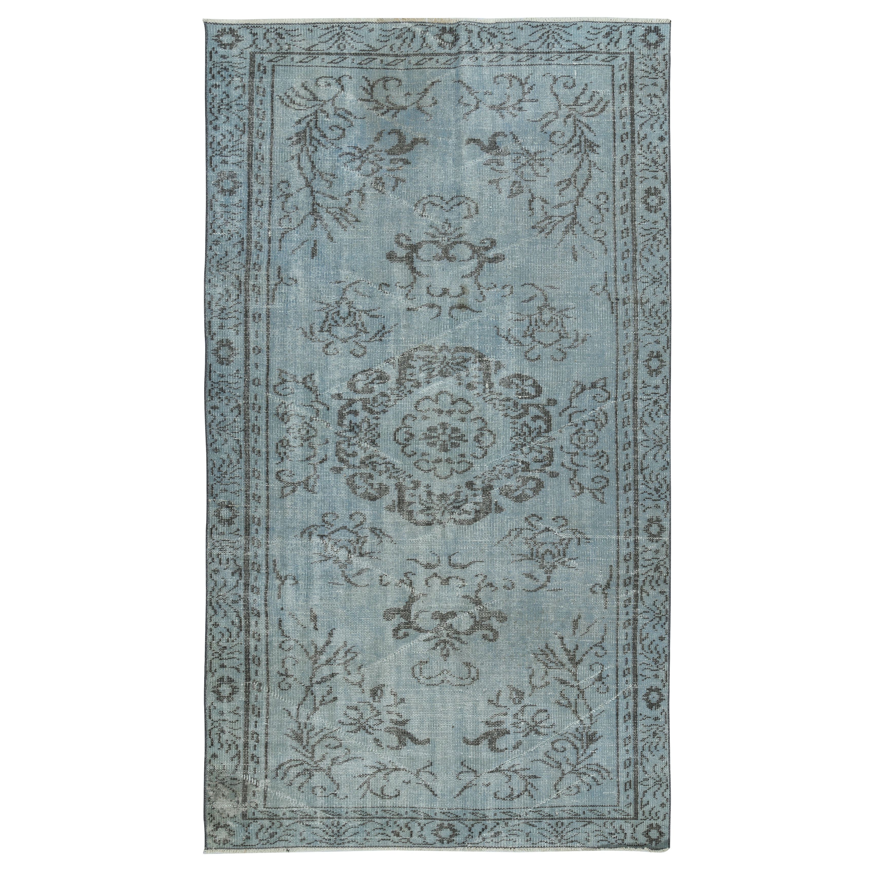 4.7x8.4 Ft Light Blue Color Handmade Turkish Wool Area Rug for Modern Interiors (Tapis de laine turque fait à la main pour les intérieurs modernes)