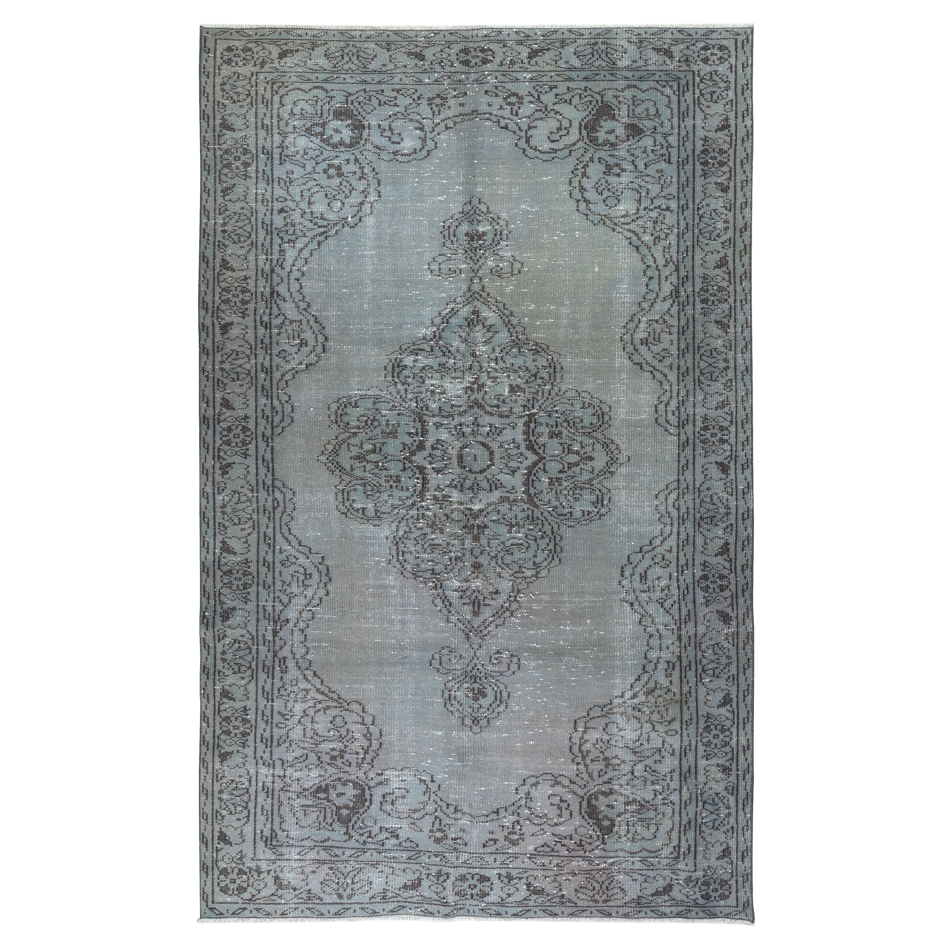 Alfombra Turca Vintage de 5,7x9 pies teñida de azul para interiores modernos