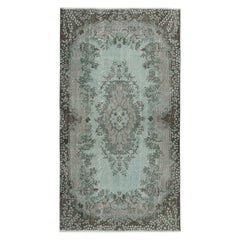 4x7,4 Ft Türkischer Vintage-Teppich im Vintage-Stil, rot gefärbt in blauer Farbe für moderne Inneneinrichtung