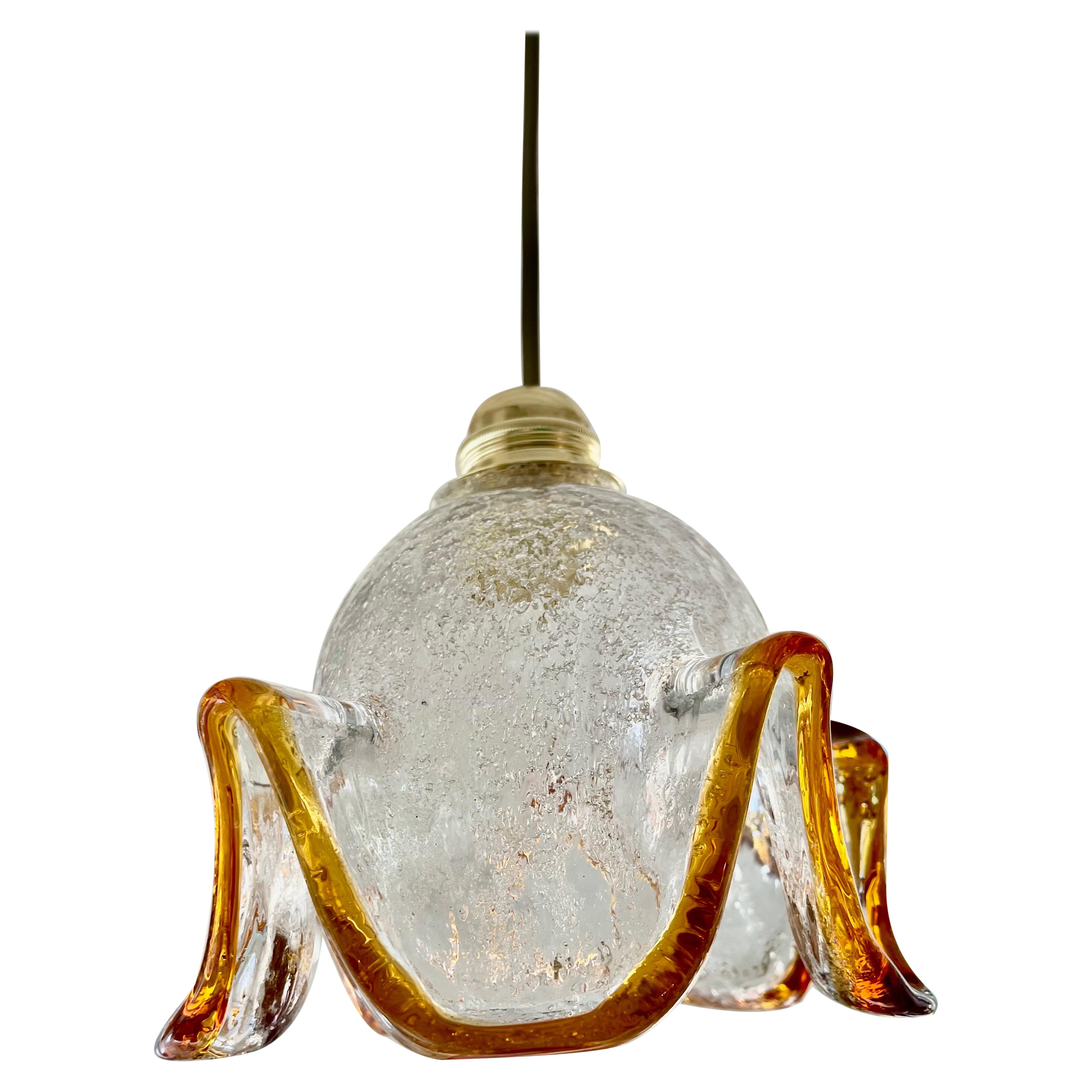 Exceptional Mazzega pendant, bicolore of glass Murano with structure. The Design and the quality of the glass make this piece the best of the Italian Design. This unique Mazzega globe in glass murano are exceptional.

 This Pieces of Arts glass show
