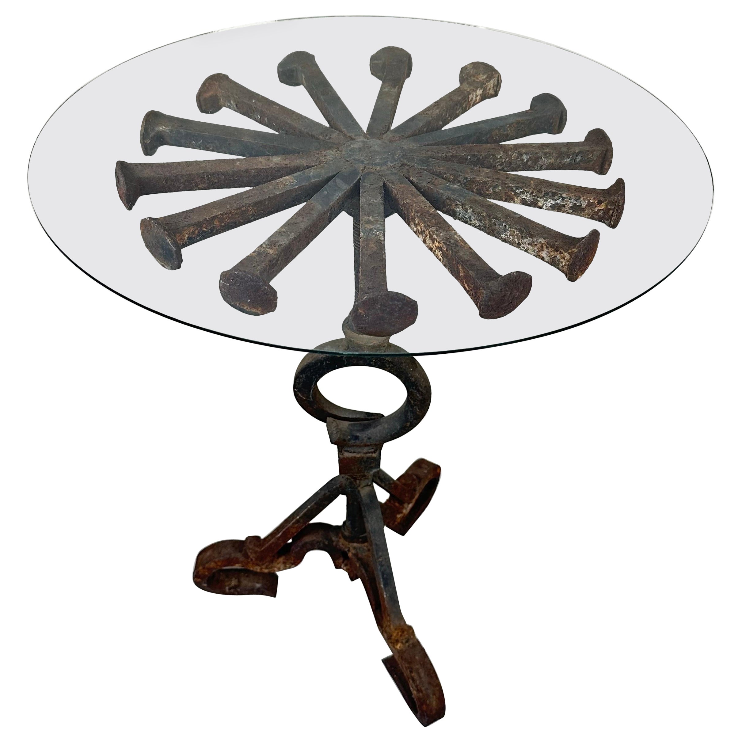 Handcrafted Industrial Design Schmiedeeisen Akzent Tisch