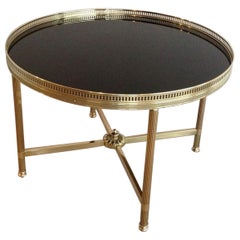 Tavolino con piano in vetro laccato nero di Maison Bagués