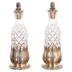 Tiffany & Co. Bottiglie antiche vittoriane in argento e cristallo tagliato, coppia