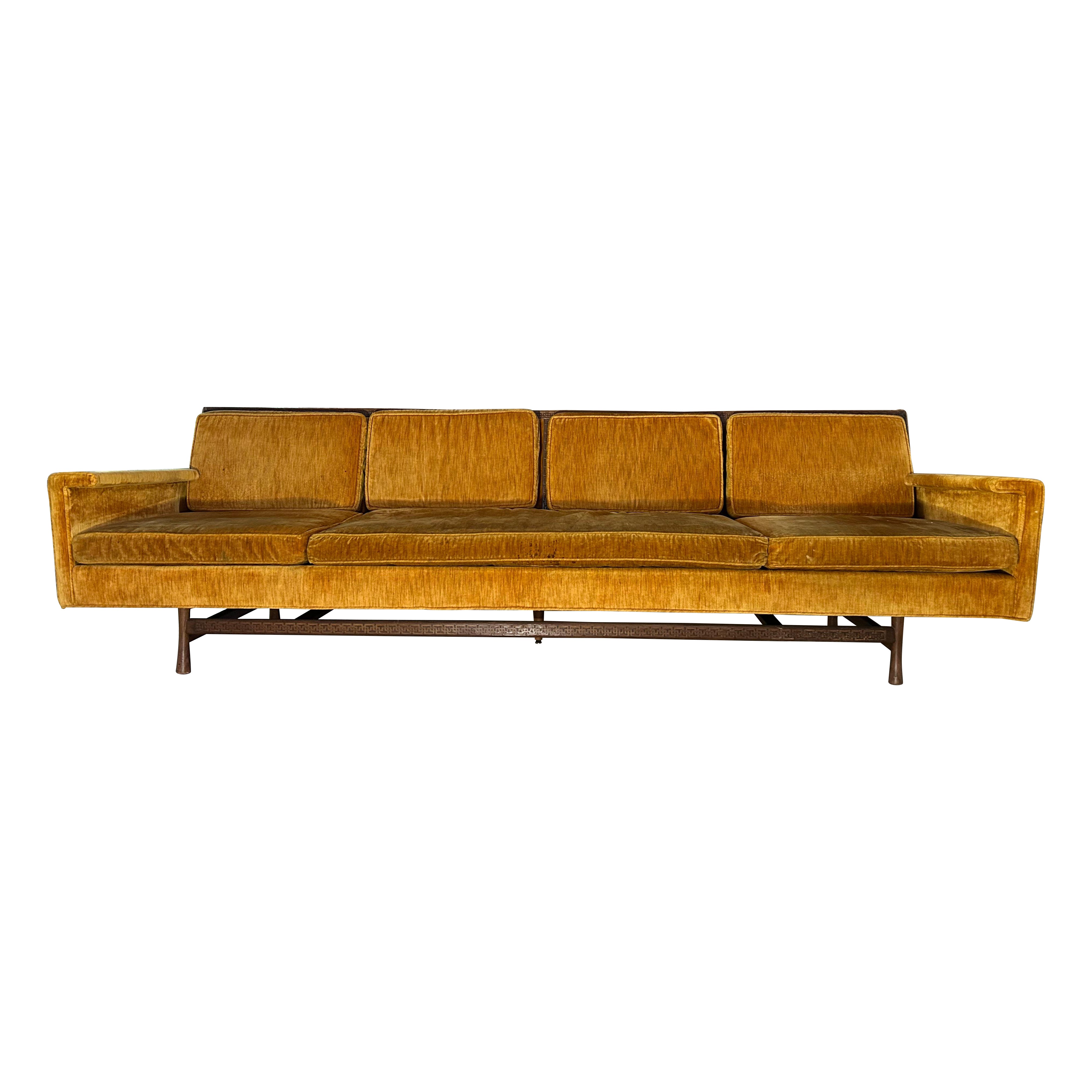 Superbe canapé bas John Widdicomb avec accoudoirs inhabituels Mid-Century Modern