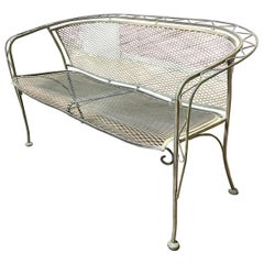 Mid Century Salterini Eisen Zig Zag Settee, zugeschrieben