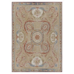 Rug & Kilim's Aubusson-Teppich in Beige mit grünem und rosa Blumenmedaillon
