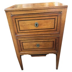 Table d'appoint Biedermeier en bois fruitier avec incrustation d'ébène, 19e siècle