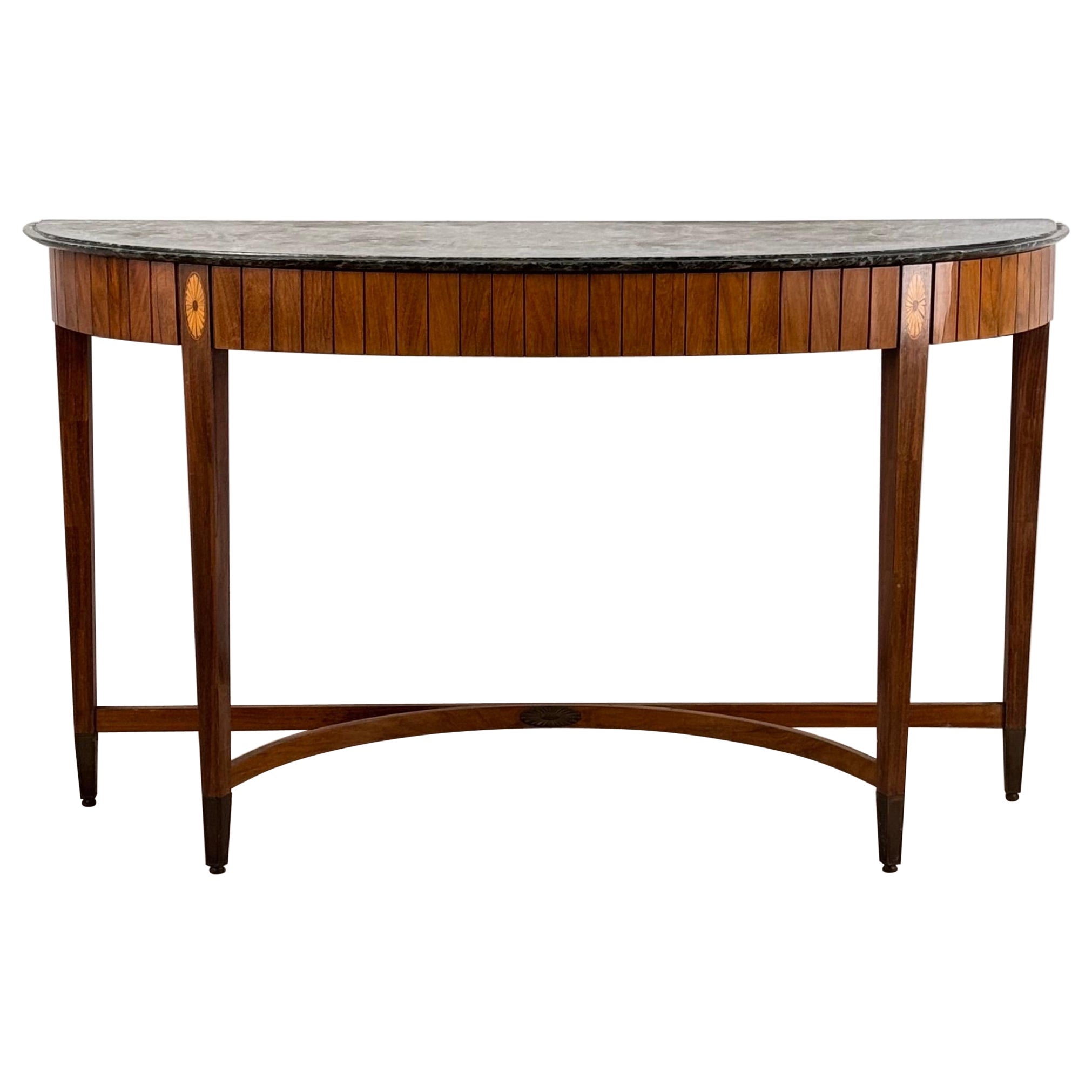 Grande console rare de Paolo Buffa en chêne et marbre vert Alpesi des années 1940