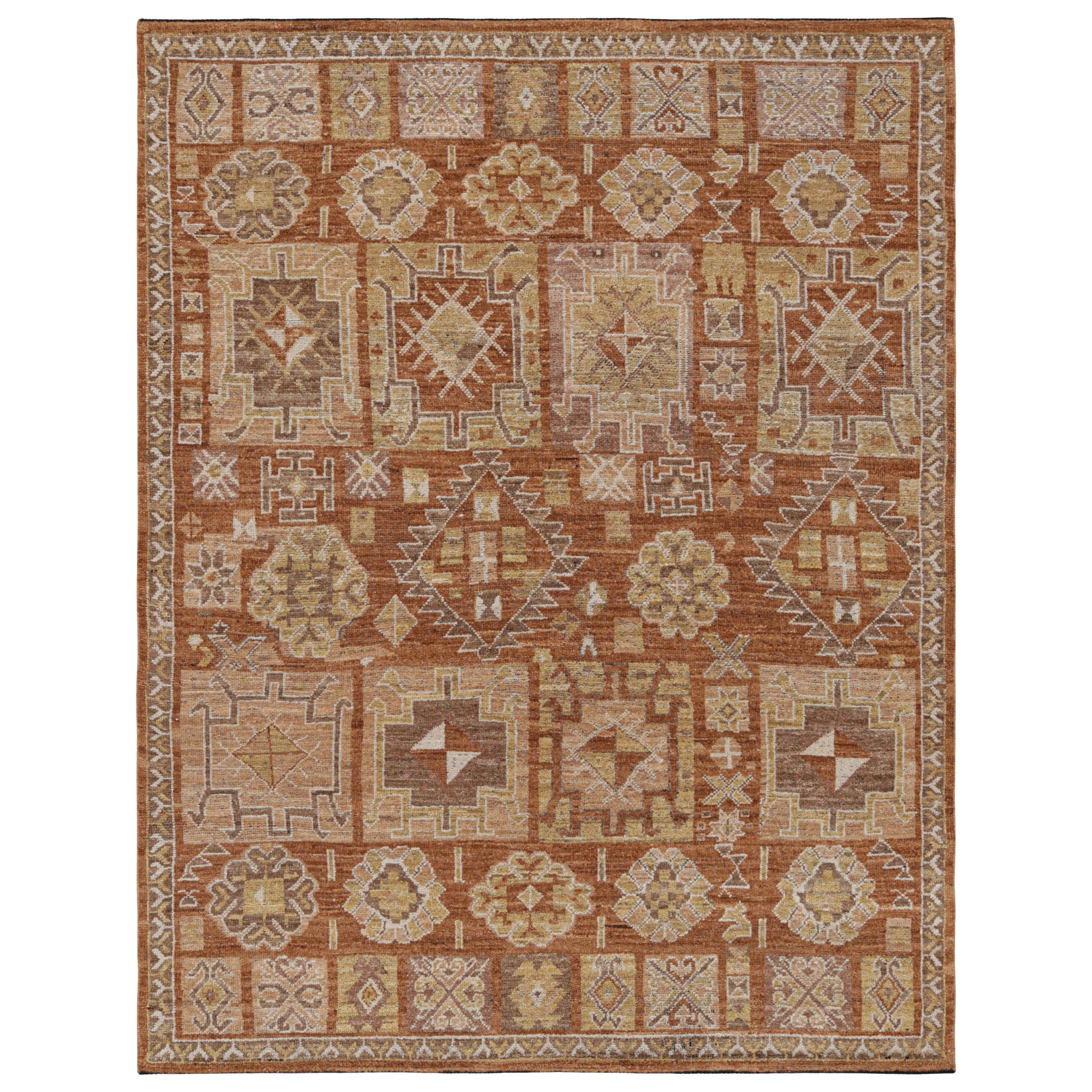 Oushak-Teppich von Rug & Kilim in Beige-Braun mit geometrischen Mustern