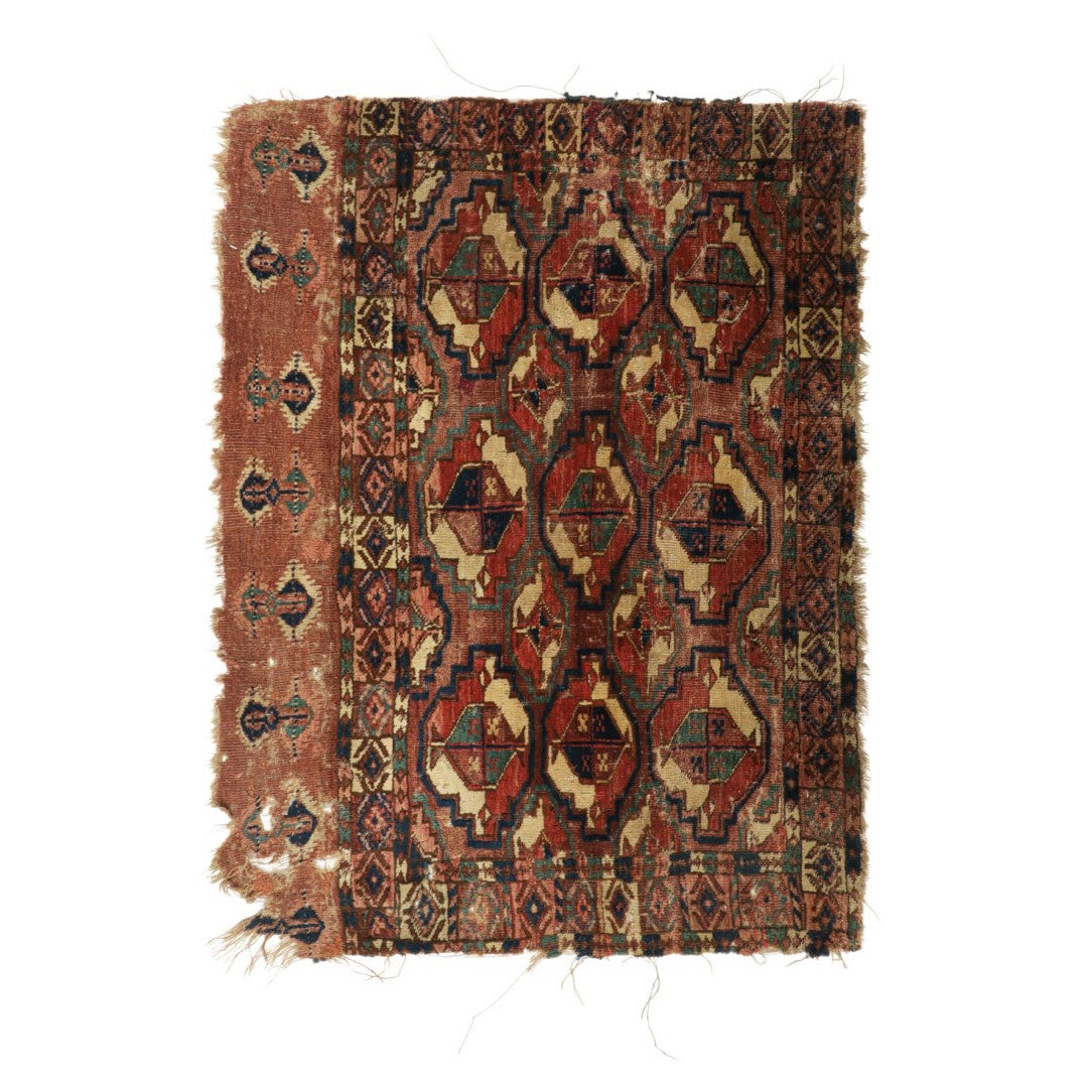 Antikes persisches Tekke-Textil in Rot und Rosa mit Medaillons  Rug & Kilim