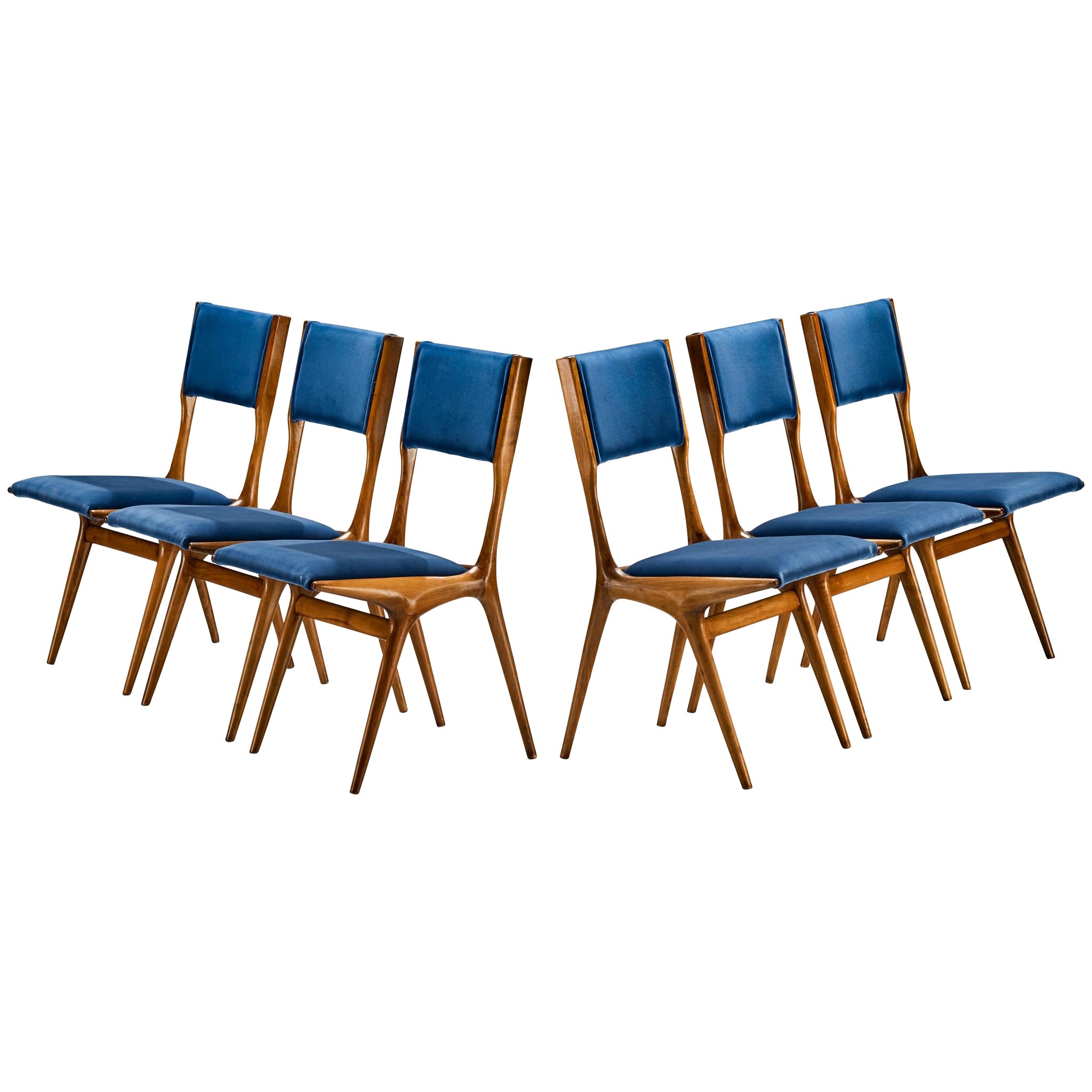 Carlo De Carli for Cassina '634' Dining Chairs Walnut and Blue Upholstery