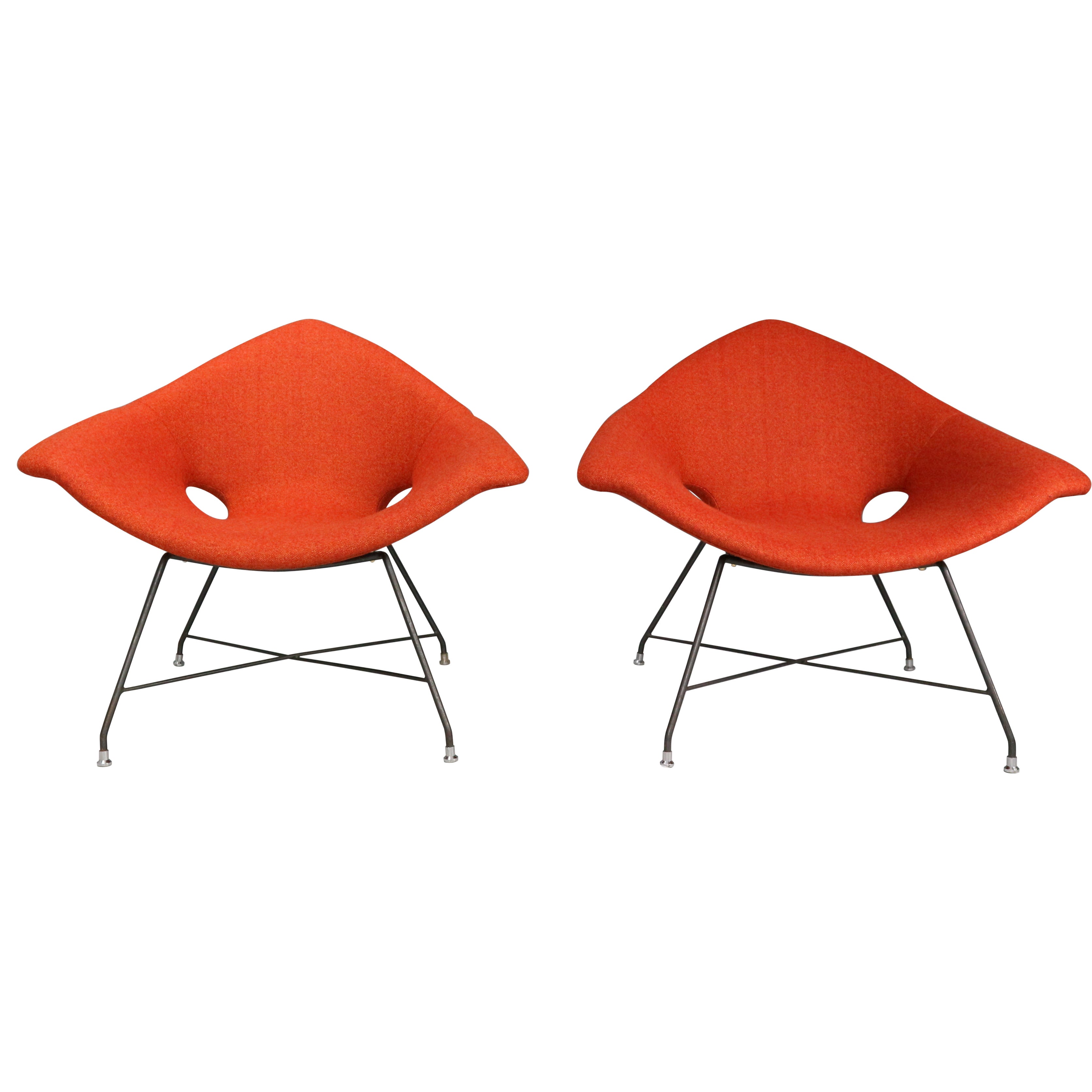 Pair of rare easy chairs, Augusto Bozzi for Saporiti 1950s. Newly upholstered